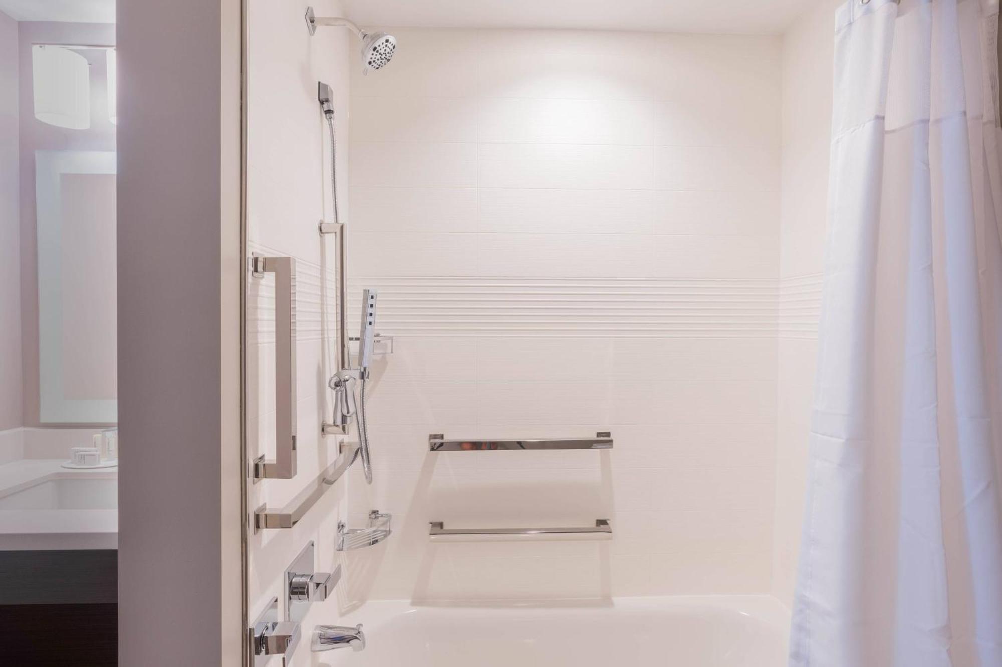 Towneplace Suites By Marriott Thousand Oaks Agoura Hills Luaran gambar
